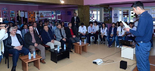 ACEMİ GÖNÜLLÜLER TANITIM GÜNÜ DÜZENLEDİ