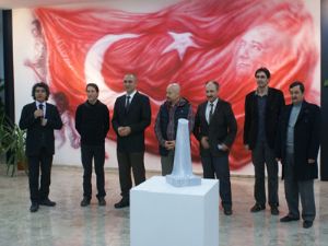 GÜZEL SANATLAR FAKÜLTESİ'NDEN "FORM VE YORUM" İSİMLİ SERGİ