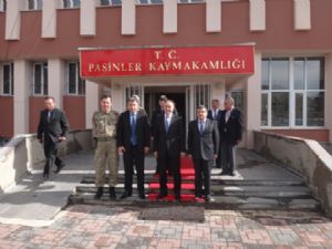 VALİ ALTIPARMAK PASİNLER'DE SEÇİM GÜVENLİĞİ TOPLANTISI YAPTI