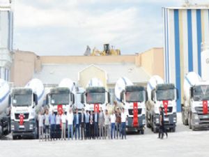 "Birliğimiz ve dirliğimizle demokrasinin yanındayız"