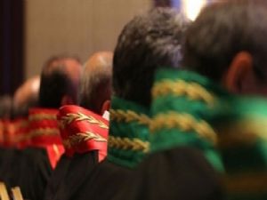 FETÖ'den tutuklanan hakim: "Adaletinize sığınıyorum, tutuksuz yargılayın beni"