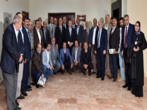 Başkan Sekmen: "Esnaf Erzurum'un can damarıdır"
