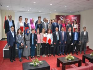 ASP'de "Geleceğimiz İçin Ailece El Ele Projesi" plaket töreni düzenlendi
