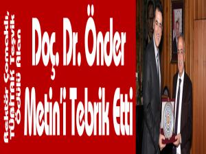 Rektör Çomaklı, TÜBİTAK Teşvik Ödülü Alan Doç. Dr. Önder Metini Tebrik Etti