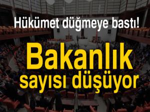 Bakanlık sayısı 14e düşüyor