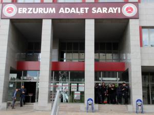 Erzurumda 2 kişinin öldüğü kavganın 17 şüphelisi adliyeye sevk edildi