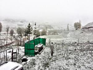 Erzurumda Mayıs ayında kar yağdı