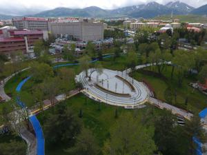 Büyükşehirden Aziziye Parkına özel peyzaj