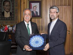 Başkonsolos Soltanzaden, Rektör Çomaklıyı ziyaret etti