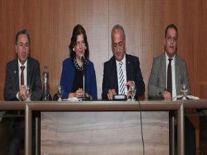 Rektör Çomaklı: Örnek Bir Üniversite Olma Yolunda Emin Adımlarla İlerliyoruz