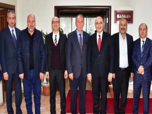Halkbank Genel Müdürü ESOBu ziyaret etti