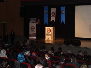 Erzurumda Bir Bilenle Bilge Nesil yazar öğrenci buluşmaları