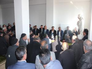 AK Partili Taşkesenlioğlu: Söz konusu toplantı asla camide yapılmamış, köy konağında düzenlenmiştir
