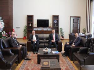 TÜBİTAK Başkanı Prof. Dr. Mandaldan ETÜ Rektörü Prof.Dr. Çakmaka ziyaret