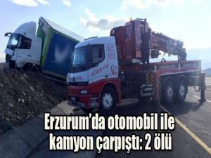 Erzurumda otomobil ile kamyon çarpıştı: 2 ölü