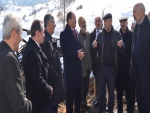 Başkan Karataştan Oltu ilçesine geçmiş olsun ziyareti