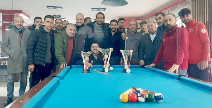 Bilardoda madalyalar sahibini buldu