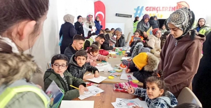 Atatürk Üniversitesi deprem bölgesinde seferber
