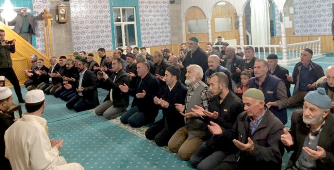 Özdereli Kur’an bülbüllerinden vefa örneği