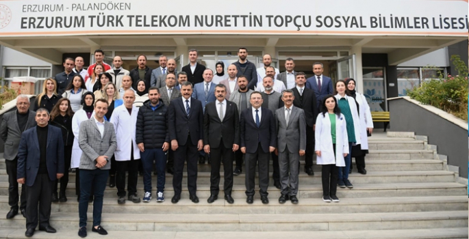 Gazze’deki çocuklar için saygı duruşu