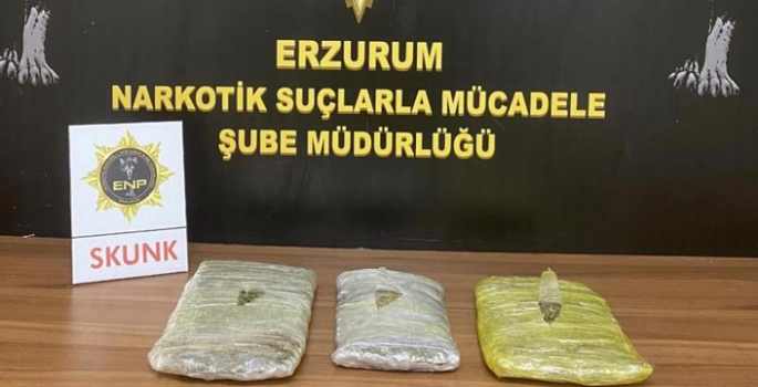 Yolcu otobüsüne uyuşturucu operasyonu
