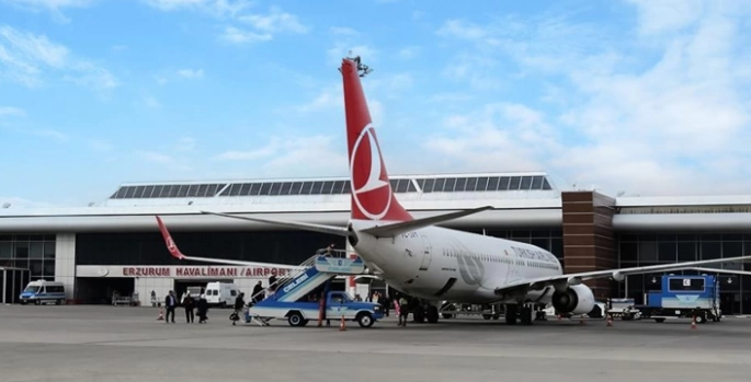 İki ayda 216 bin 603 kişi uçtu