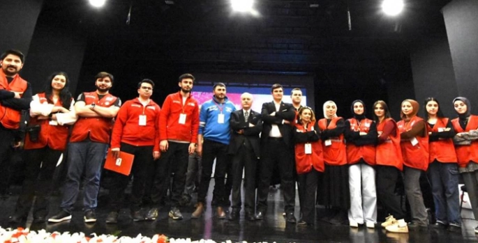 Türk Kızılay Erzurum Şubesi’nde Akgüloğlu dönemi