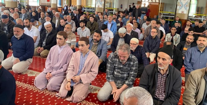 Erzurum’un 500 yıllık '1001 Hatim' geleneği Kocaeli’de yaşatıldı