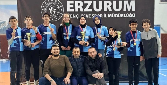 Mimar Sinan Şampiyona biletini aldı