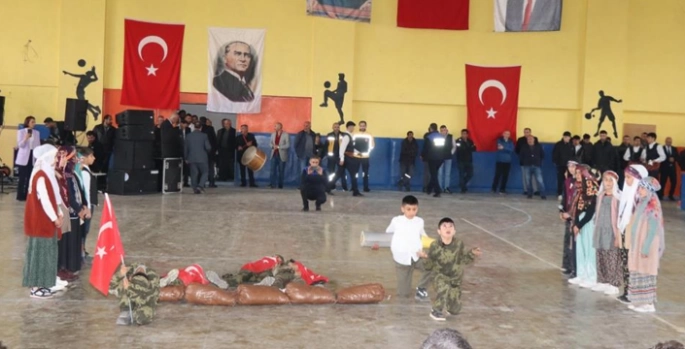 Şenkaya'da kurtuluş coşkusu