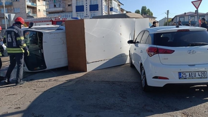 Üç aracın karıştığı kazada can pazarı