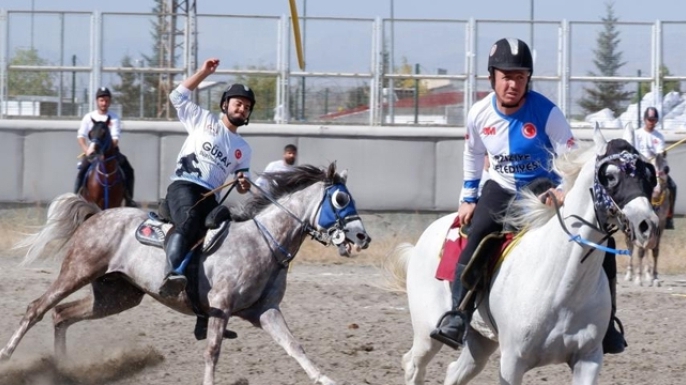 Atlı ciritte Erzurum’da şampiyon belli oldu