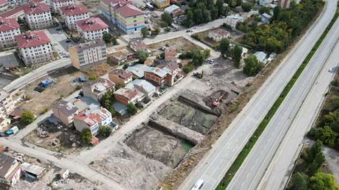 Büyükşehir Ilıca’da da kentsel dönüşüme hız verdi