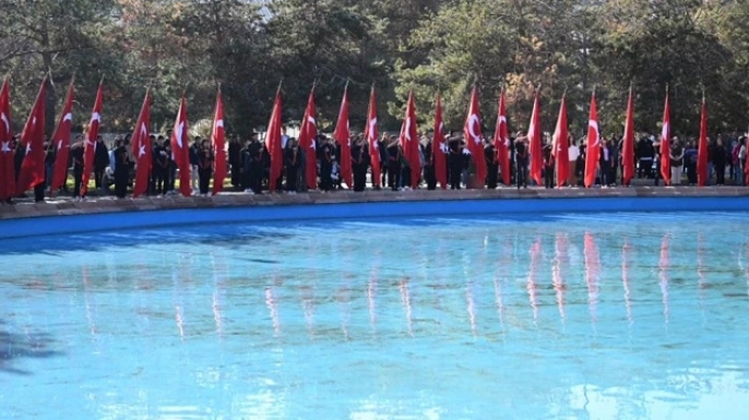 Cumhuriyet’in 102. yıl coşkusu başladı