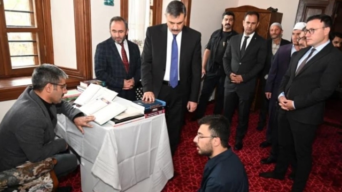 Ebubekir Efendi Dar’ul Huffaz göz dolduruyor