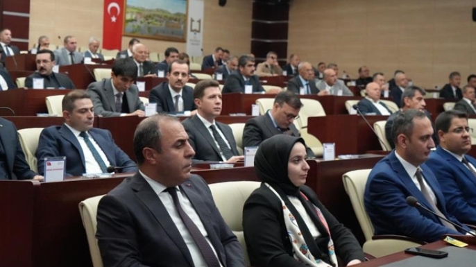 Erzurum’da 664 kamu yatırımı devam ediyor