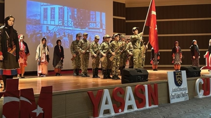 Özel Vakıf Okulları’nda Cumhuriyet coşkusu