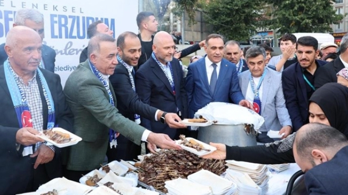 Sultangazi Anadolu Kültür Festivali'nde Erzurum rüzgarı esti