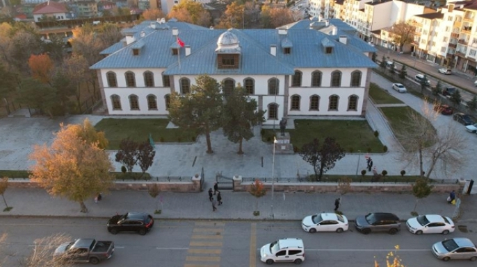 Vali Mustafa Çiftçi'nin "Erzurum Kongre Binası" mesaisi