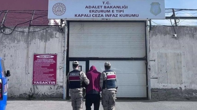 20 yıl hapis cezalı firari jandarmadan kaçamadı