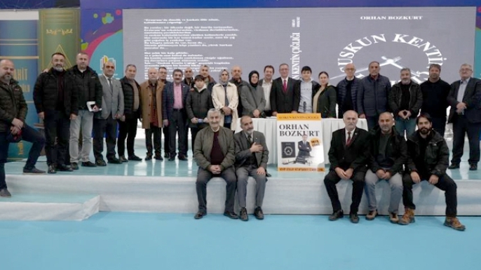 Bozkurt’tan "Şehir Yazarlığı" üzerine söyleşi