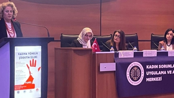 Kadına şiddetin izleri masaya yatırıldı