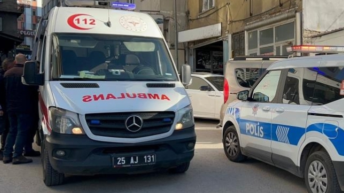 Parkta taşkınlık kavgası: 1 yaralı