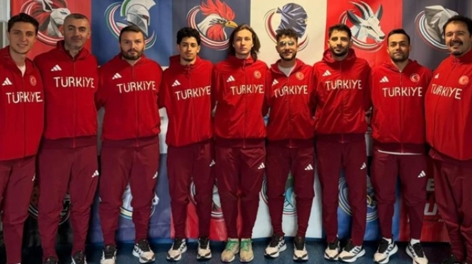 Short Track’ta büyük gurur