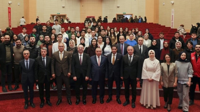 ATAÜNİ genç ofisten ufuk açan panel