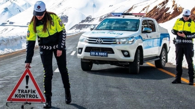 Erzurum'da bir yılda trafik kazalarında 3 bin 413 yaralı