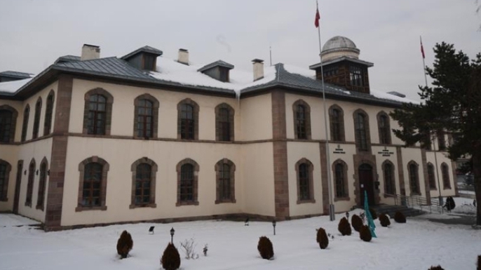 MHP’den Erzurum Kongre binası açıklaması