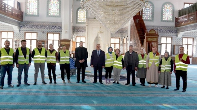 Palandöken’de camiler ramazan ayına hazırlanıyor