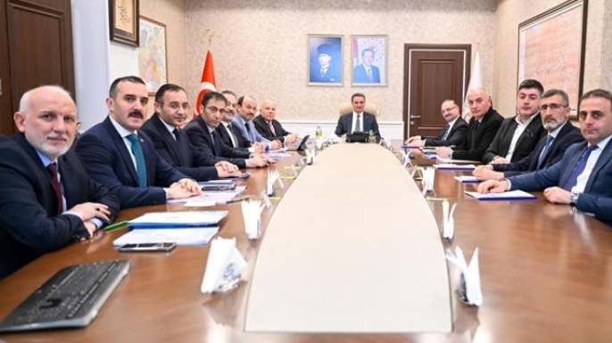"Model Fabrika Projesi" için istişare
