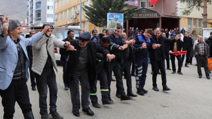 Oltu kurtuluşunu kutladı